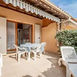 Villa Bord De *