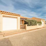 Villa Bord De *