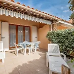 Bord De Villa