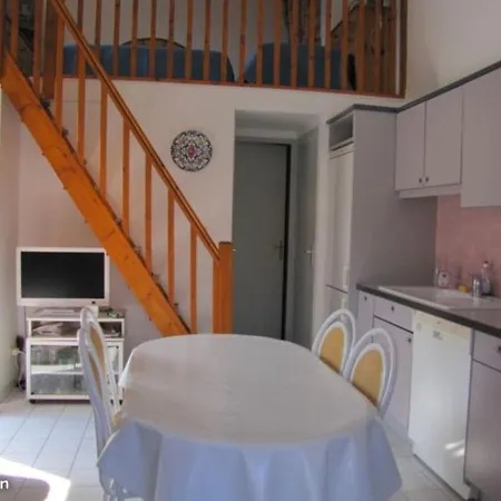 Bord De Villa