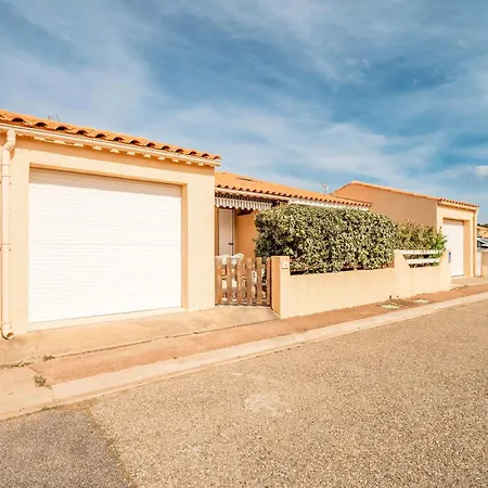 Вилла Bord De Груиссан