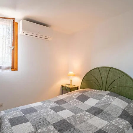 Bord De * Груиссан