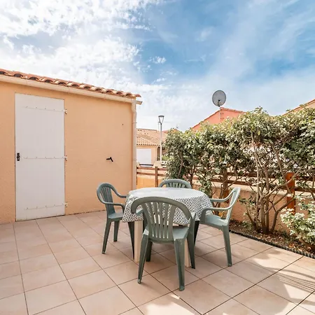 Вилла Bord De Груиссан