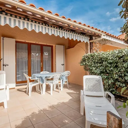 Villa Bord De *